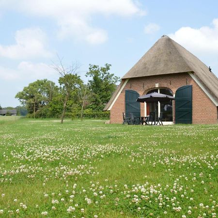 Geesteren  Monumental Farm In The Ash Landscape 빌라 외부 사진